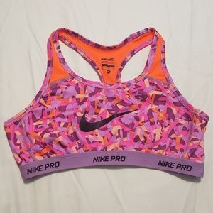Nike Pro Youth XL Sports Bra